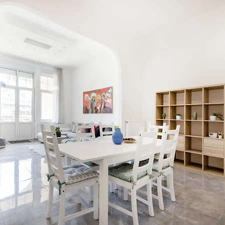 Apartment Walk To Vaci Street - Live In Lux Designer